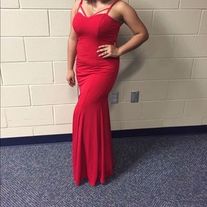 Long formal red dress